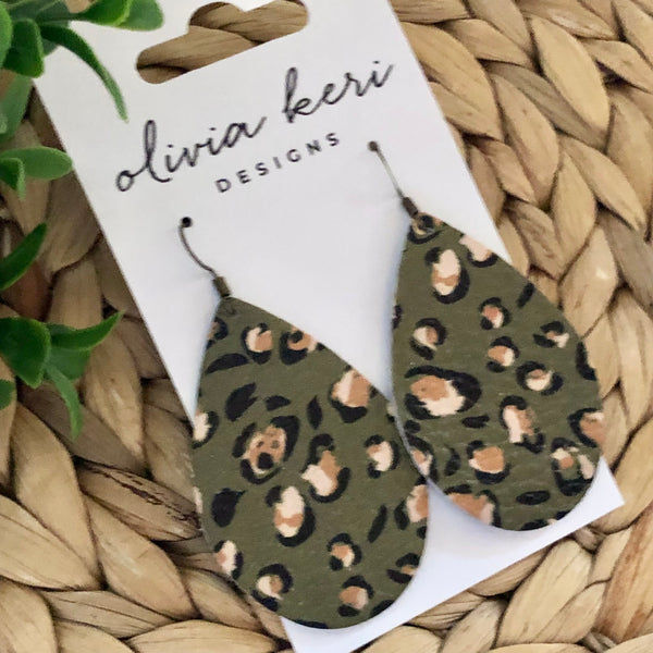 Brittany - Olive Leopard