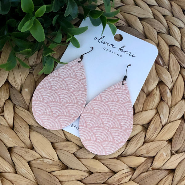 Brittany - Boho Pink Arches
