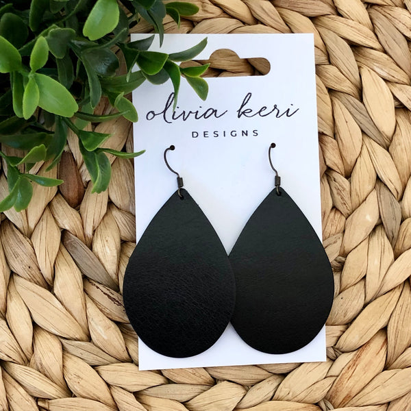 Brittany - Black