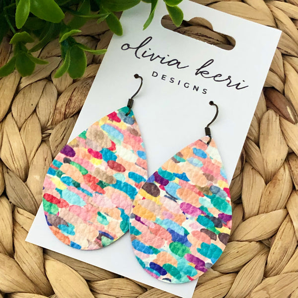 Brittany - Rainbow Confetti
