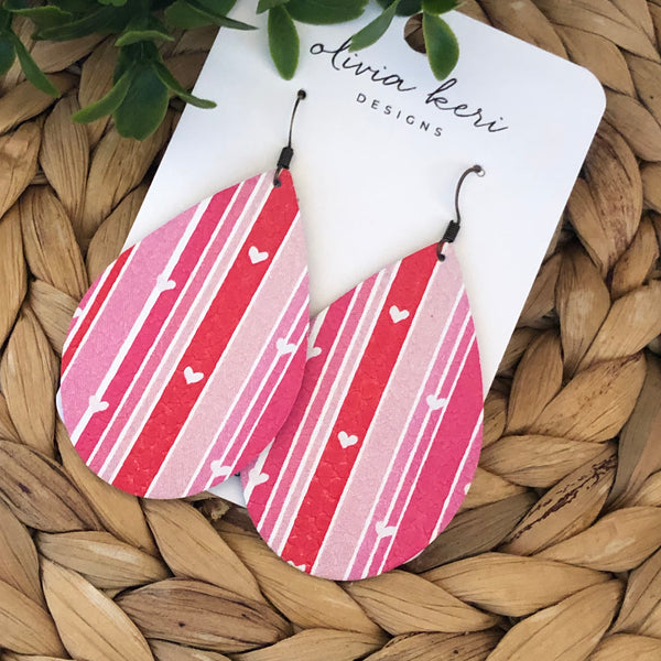 Brittany - Heart Stripes