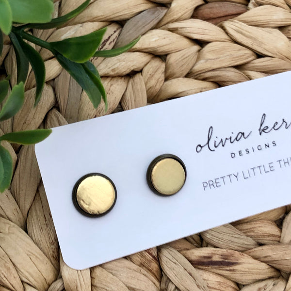 Pretty Little Things Studs - Gold
