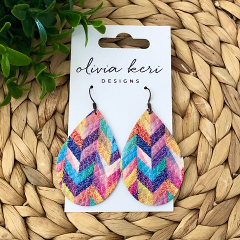 Brittany - Rainbow Chevron